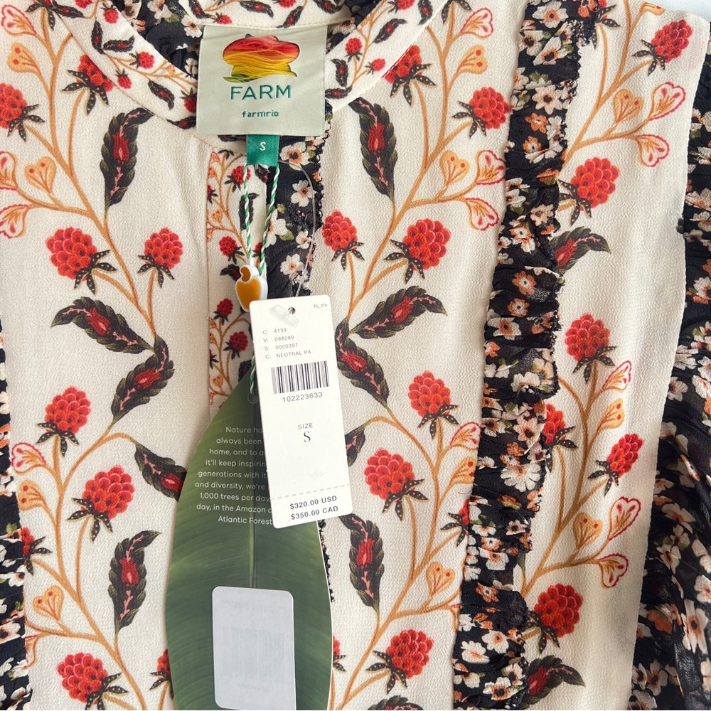 FARM Rio Cream Berry Garden Mini Dress Size Small NWT - Picture 2 of 16